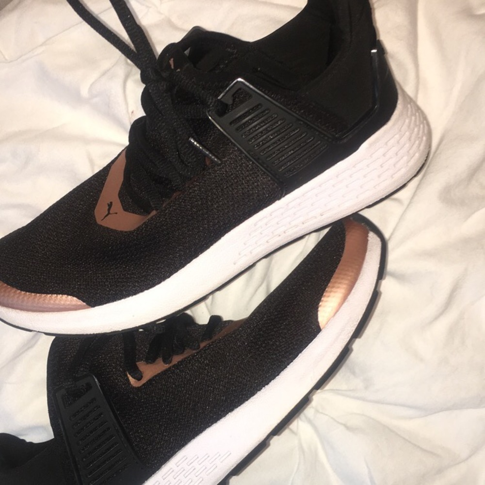 Rose Gold Pumas